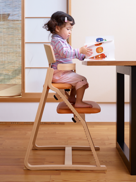 アップライト ベビーシート -子どもたちの姿勢を守る椅子- 通販 
